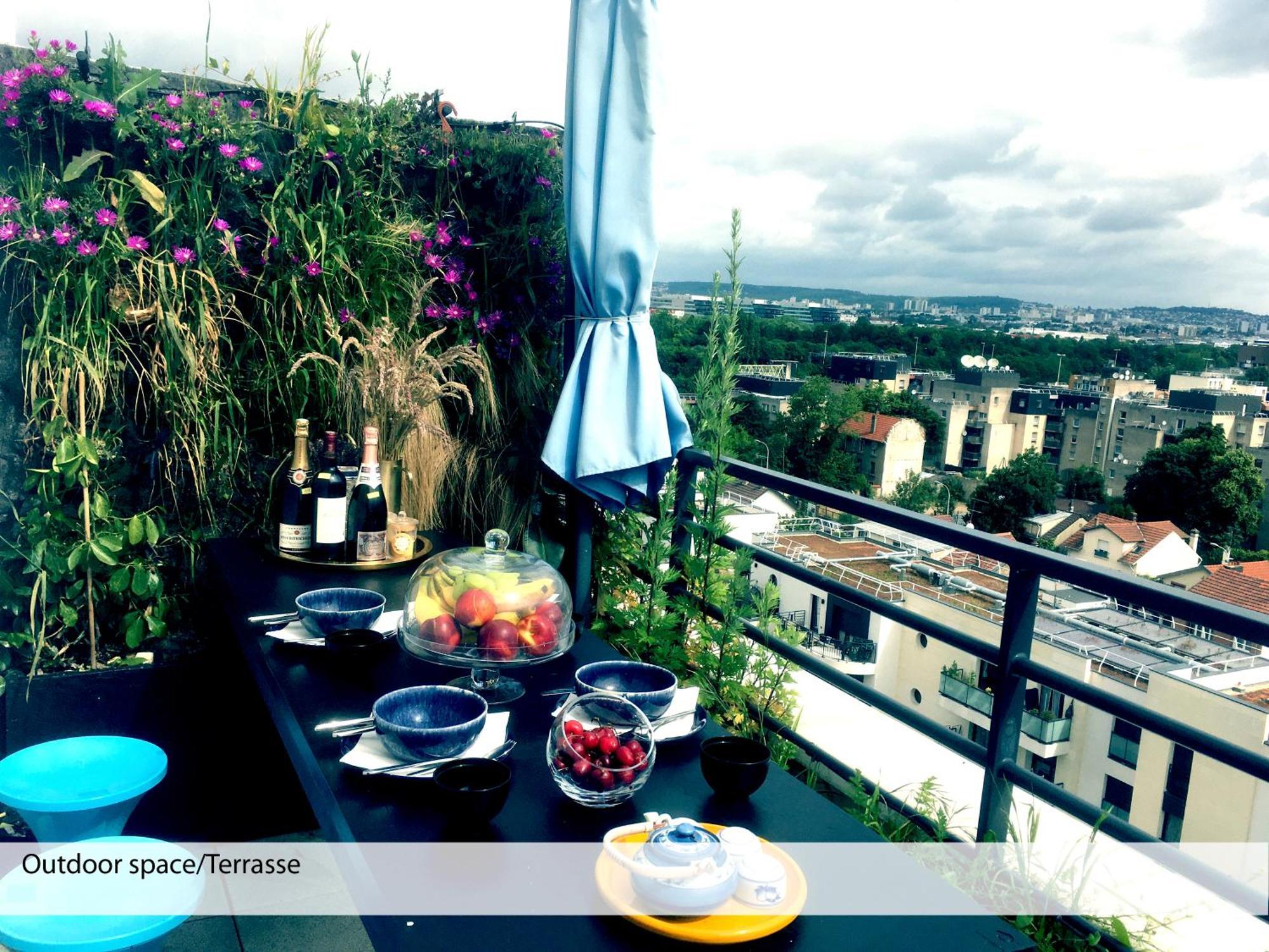Homestay Privee Dans Un Roof-top Unique Vue 360° Colombes (Hauts-de-Seine)
